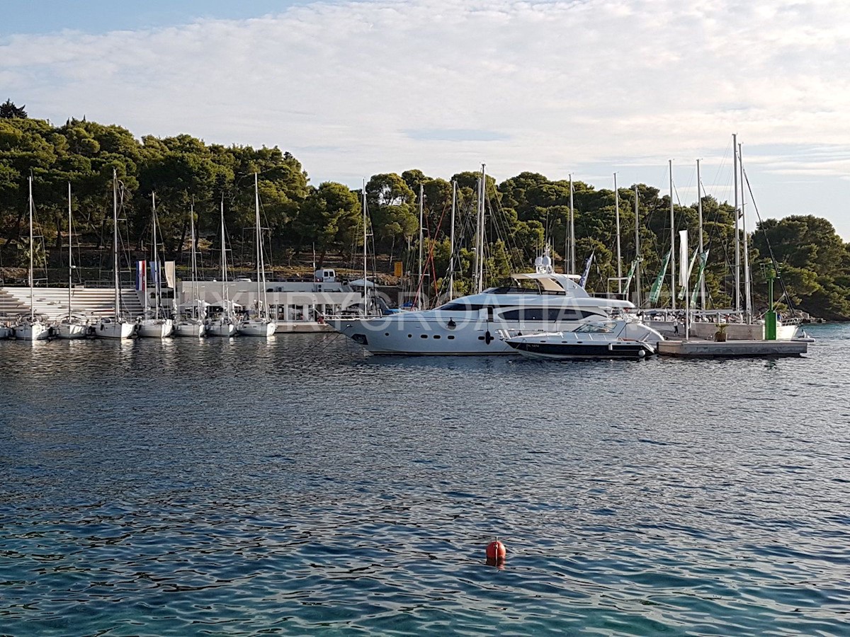 Kuća Na prodaju - SPLITSKO-DALMATINSKA ŠOLTA