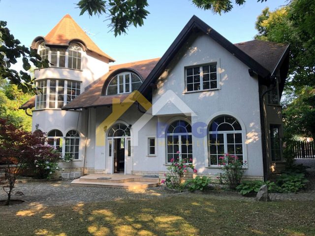 Dom na predaj 532 m² – Remete