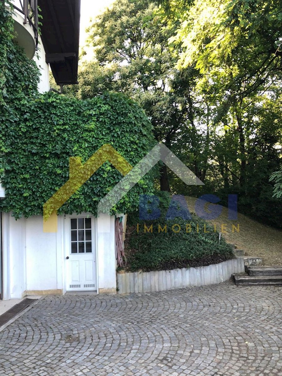 Haus Zu verkaufen - GRAD ZAGREB  ZAGREB 