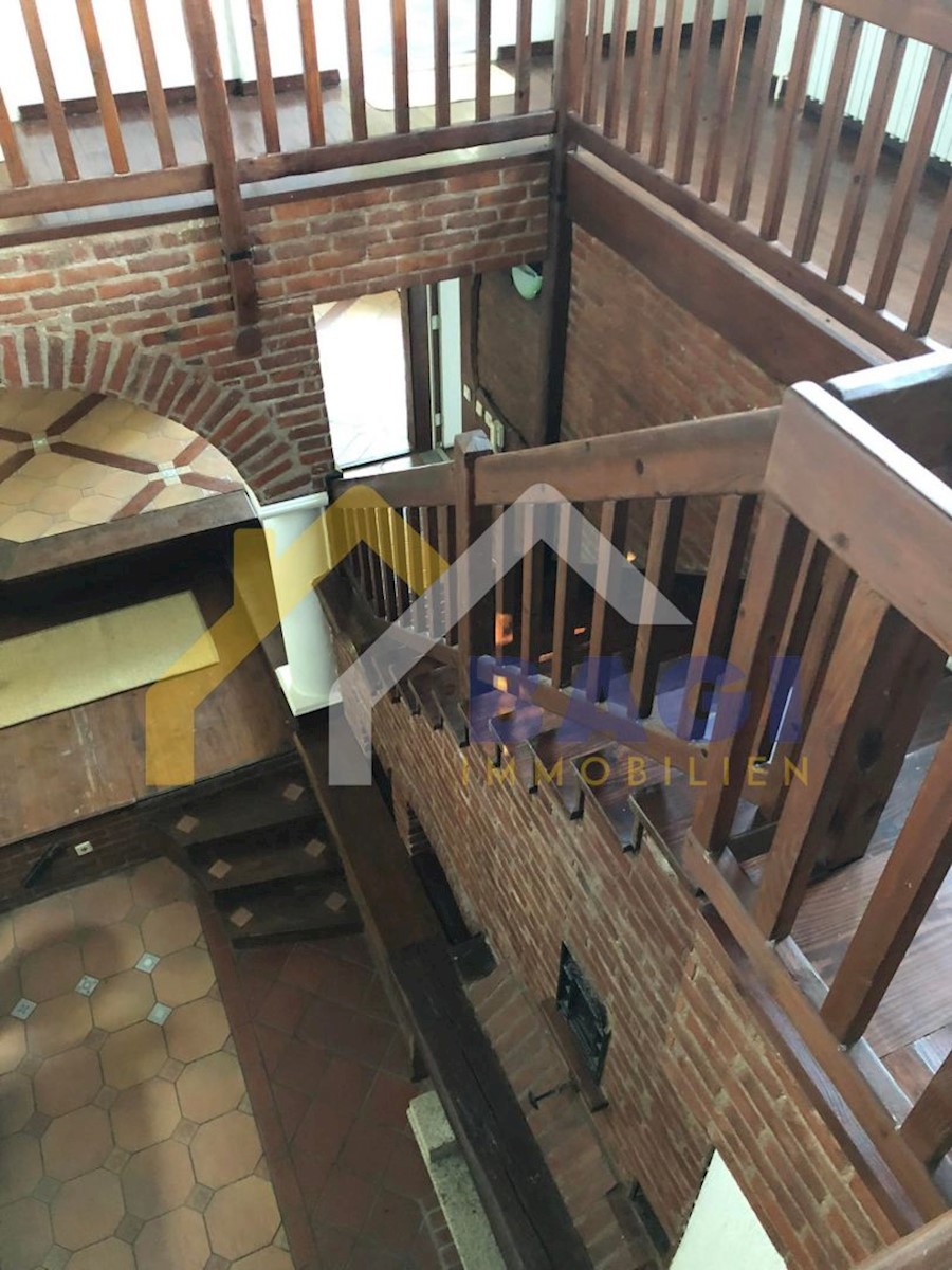 Haus Zu verkaufen - GRAD ZAGREB  ZAGREB 