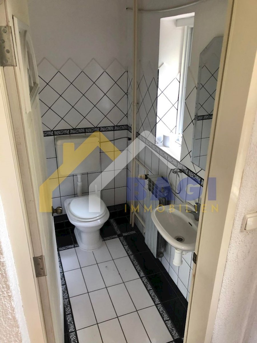 Haus Zu verkaufen - GRAD ZAGREB  ZAGREB 
