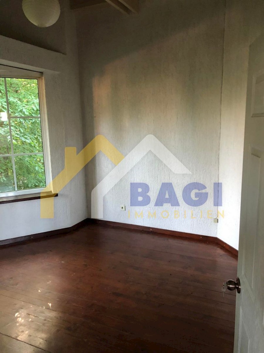 Haus Zu verkaufen - GRAD ZAGREB  ZAGREB 