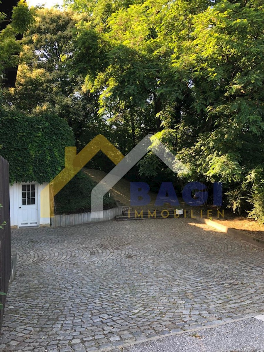 Haus Zu verkaufen - GRAD ZAGREB  ZAGREB 