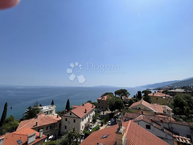 Appartamento in vendita 94 m² – Volosko