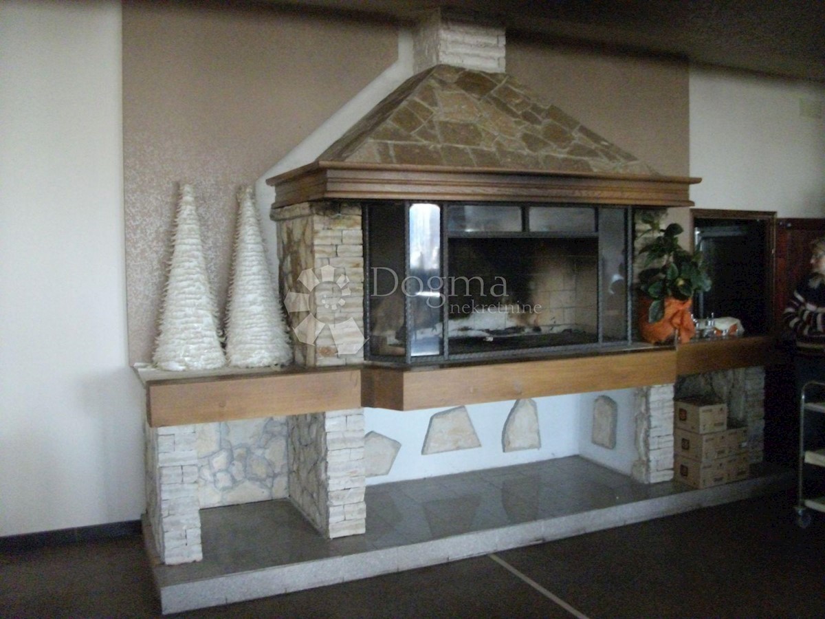 Commerciale In vendita - PRIMORSKO-GORANSKA  SKRAD 
