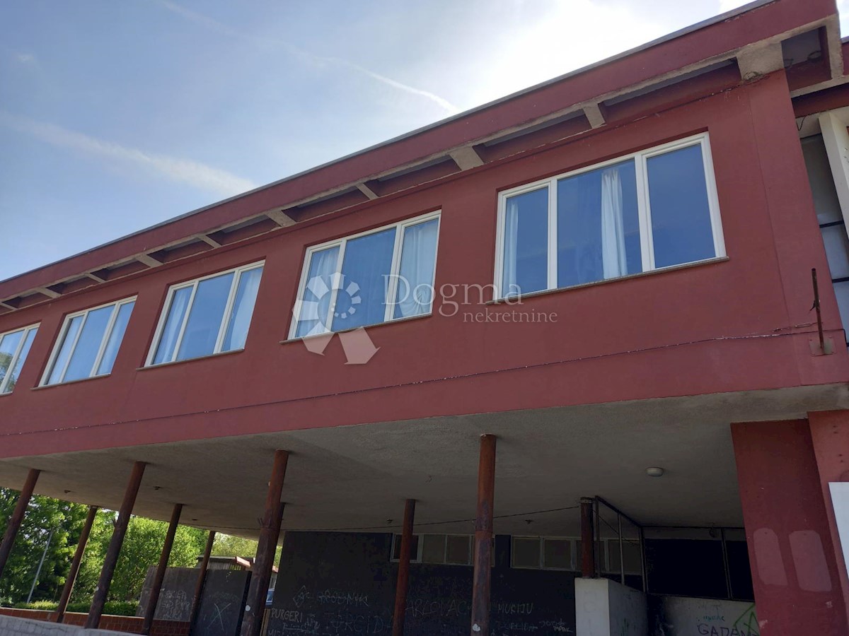 Commerciale In vendita - PRIMORSKO-GORANSKA  SKRAD 