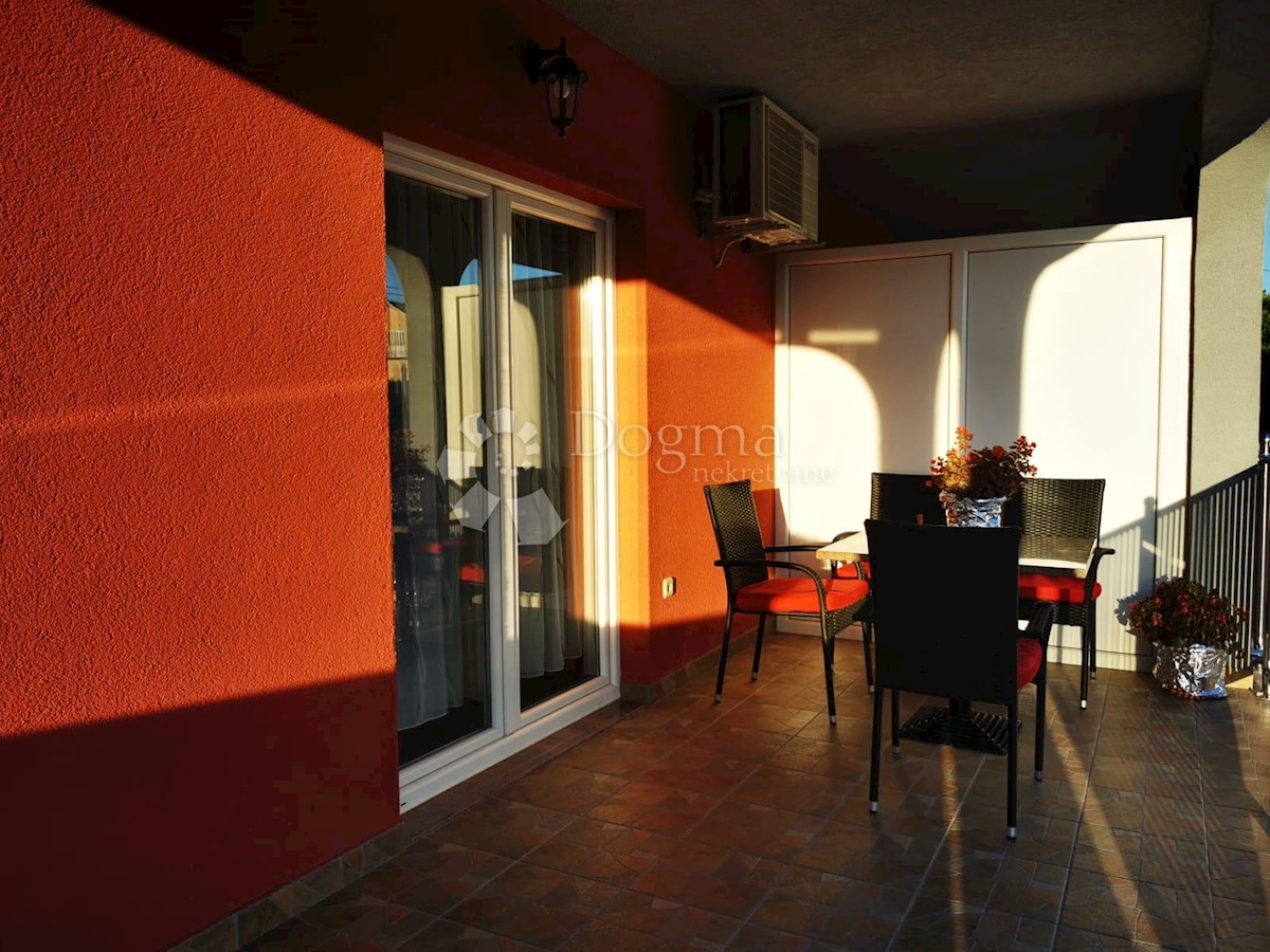 House For sale - ŠIBENSKO-KNINSKA  VODICE 