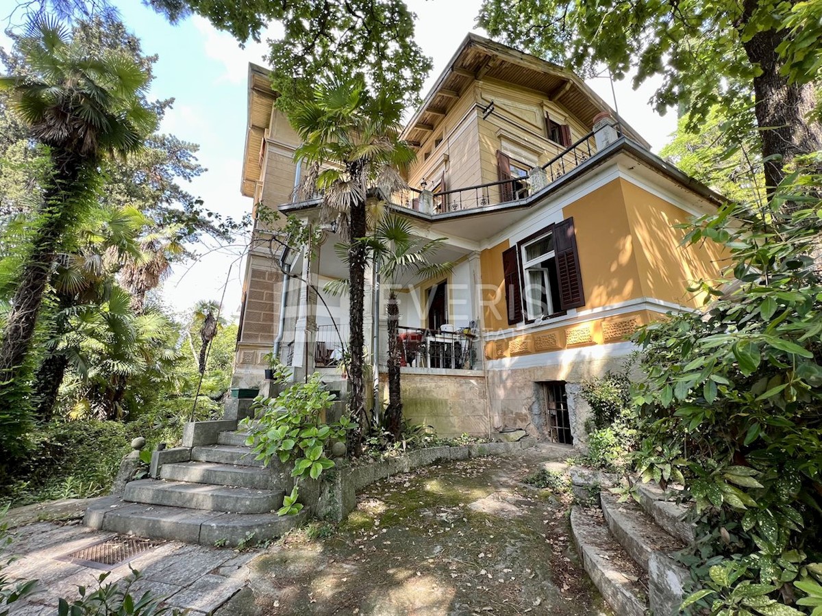 Stan Na prodaju - PRIMORSKO-GORANSKA  OPATIJA 