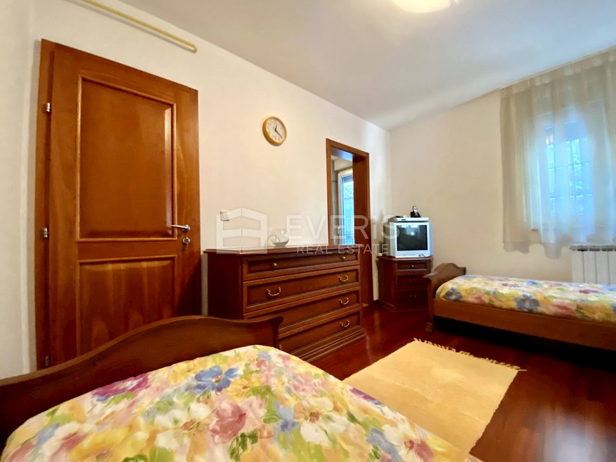 Stan Na prodaju - PRIMORSKO-GORANSKA  OPATIJA 