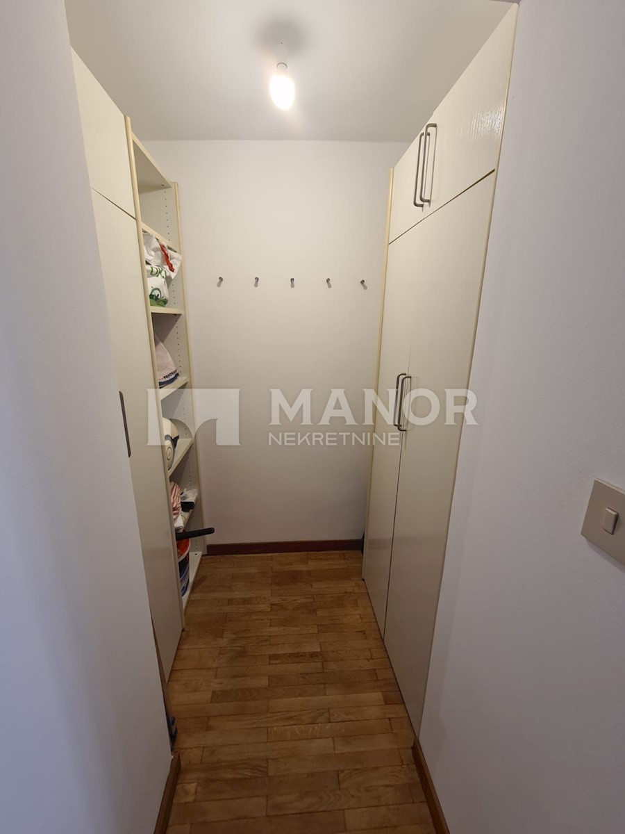 Apartmán Na predaj - PRIMORSKO-GORANSKA  RIJEKA 