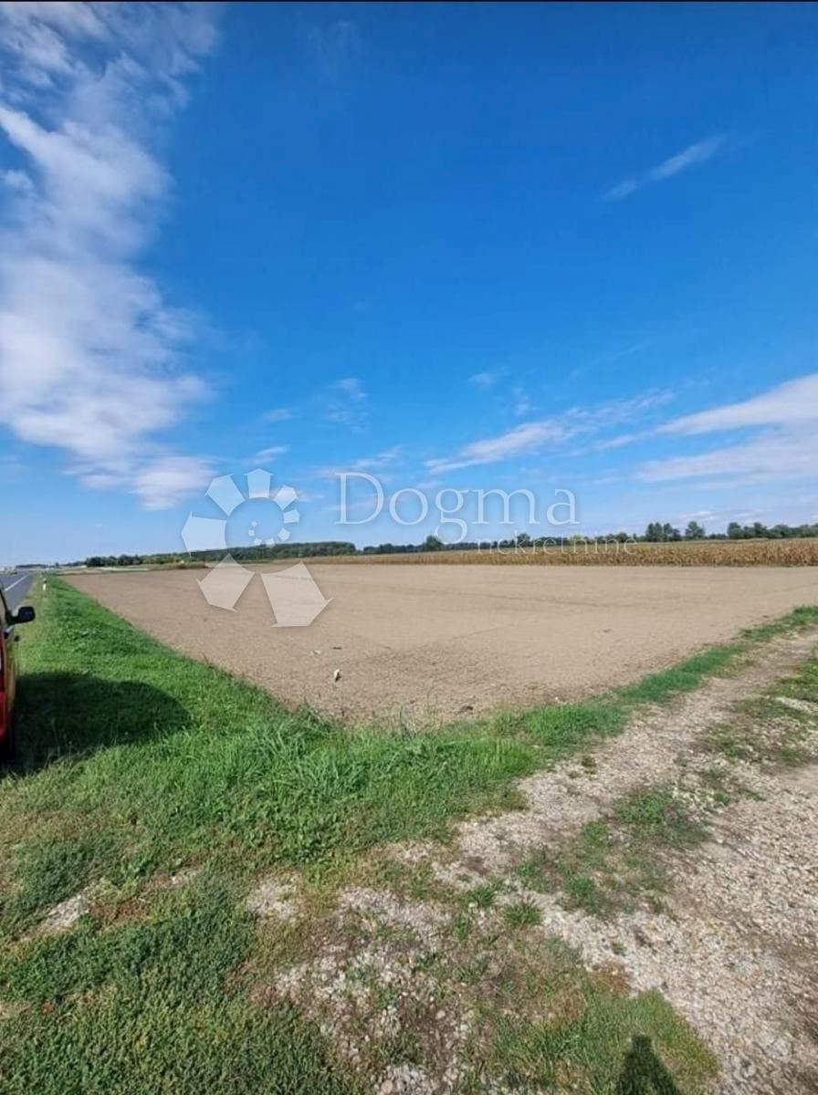 Land For sale - VARAŽDINSKA TRNOVEC BARTOLOVEČKI