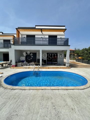 Casa in vendita 130 m² – Labin