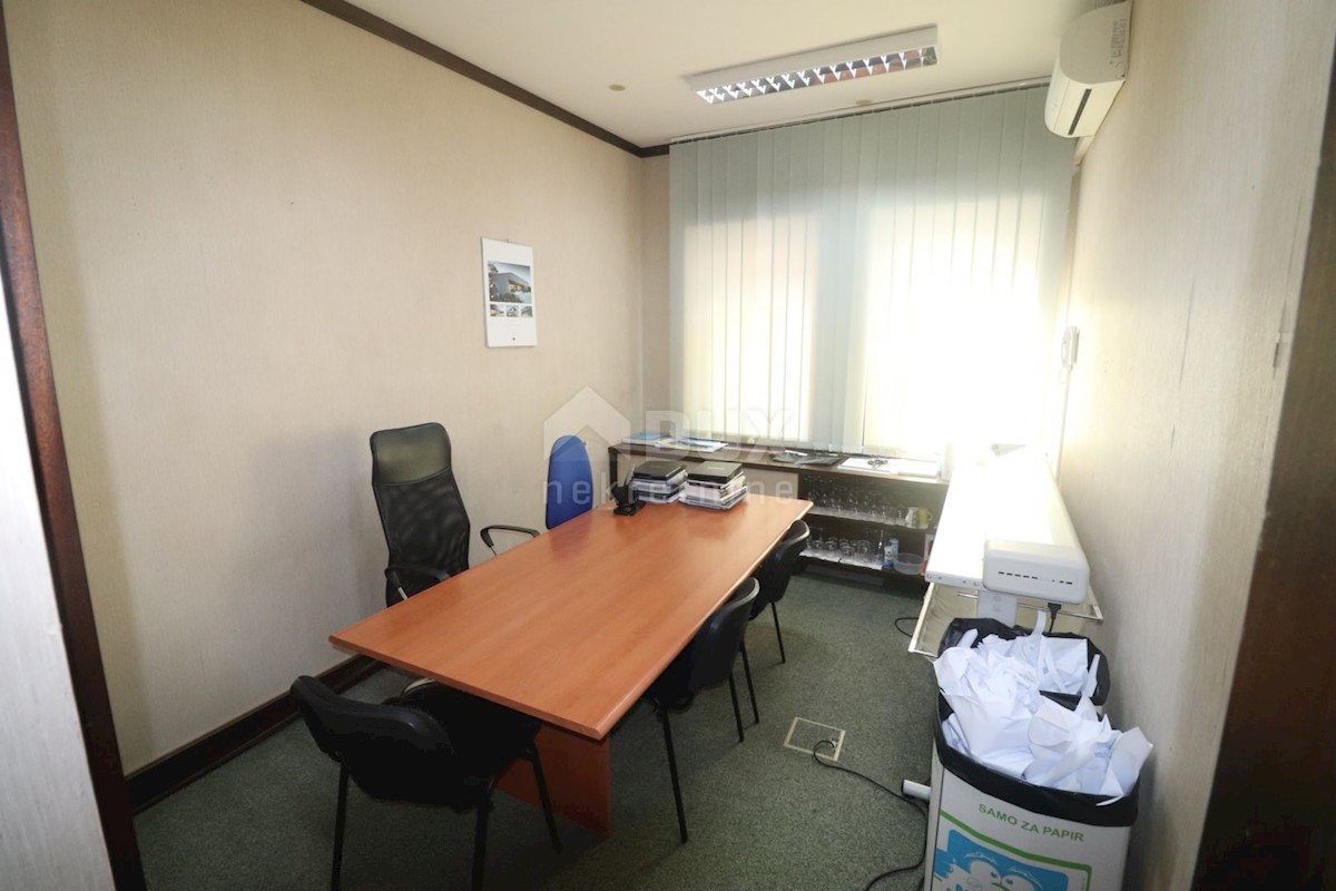 Business premises For sale - PRIMORSKO-GORANSKA  RIJEKA 