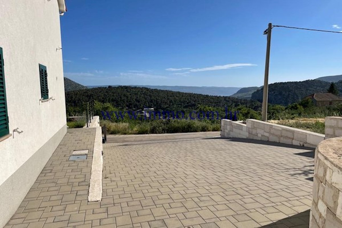 Kuća Na prodaju - SPLITSKO-DALMATINSKA OMIŠ