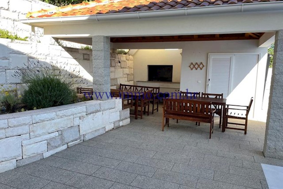 Kuća Na prodaju - SPLITSKO-DALMATINSKA OMIŠ