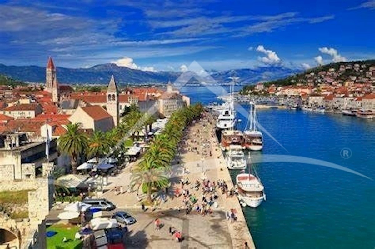 Land For sale TROGIR