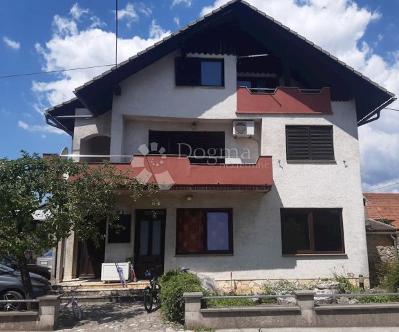 Casa in vendita 285 m² – Ogulin