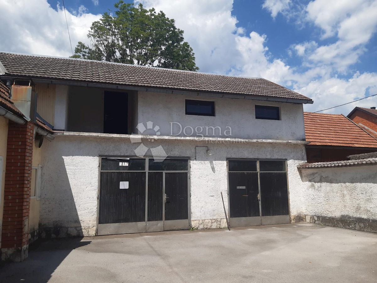 Maison À vendre - KARLOVAČKA  Ogulin