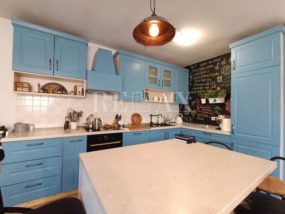 Flat For sale - PRIMORSKO-GORANSKA  NOVI VINODOLSKI 