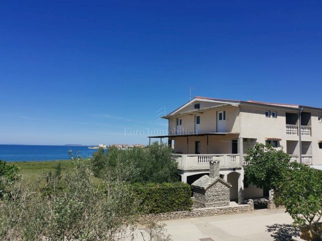 Casa in vendita 678 m² – Povljana