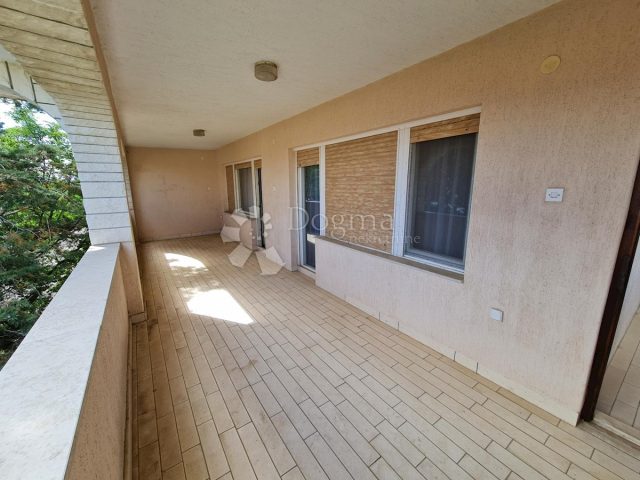 Apartment Zu verkaufen - Primorsko-goranska Novi Vinodolski - foto 2/7