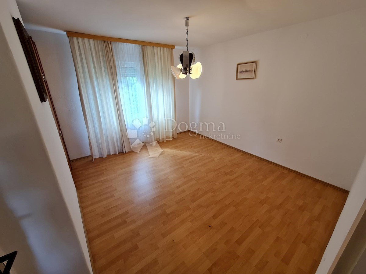 Apartma Naprodaj - PRIMORSKO-GORANSKA  Novi Vinodolski