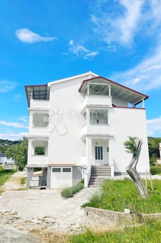 Apartma na predaj 115 m² – Lopar