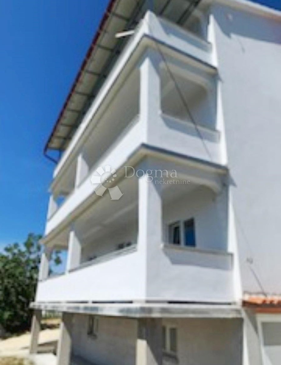 Flat For sale LOPAR