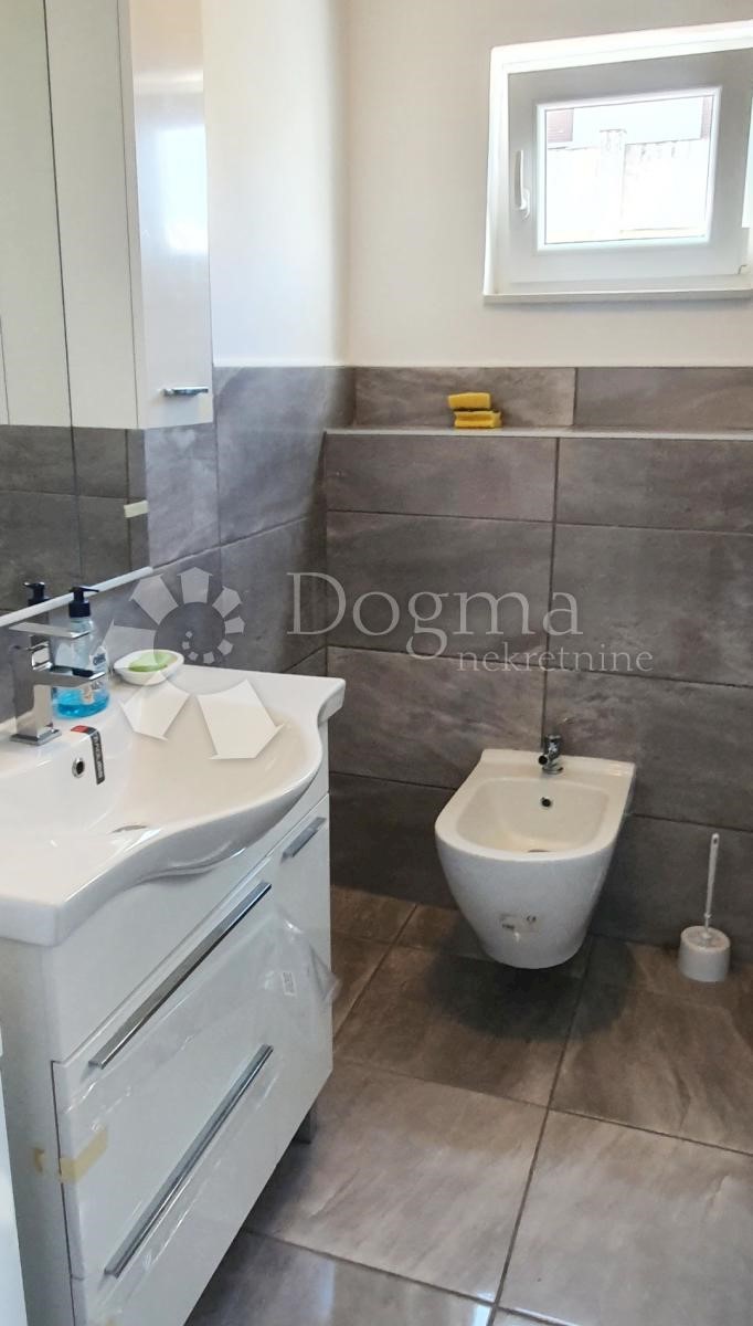 Flat For sale - PRIMORSKO-GORANSKA  RAB 