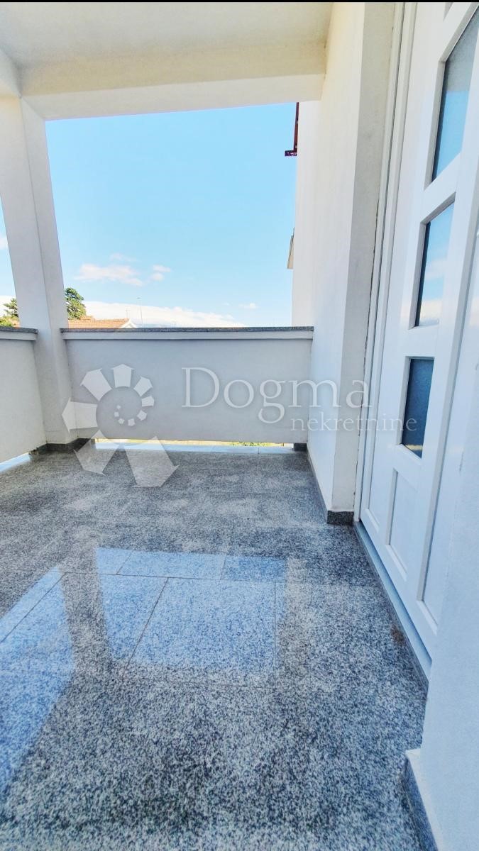 Flat For sale - PRIMORSKO-GORANSKA  RAB 