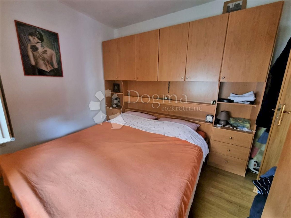 Stan Na prodaju - PRIMORSKO-GORANSKA  KRK 