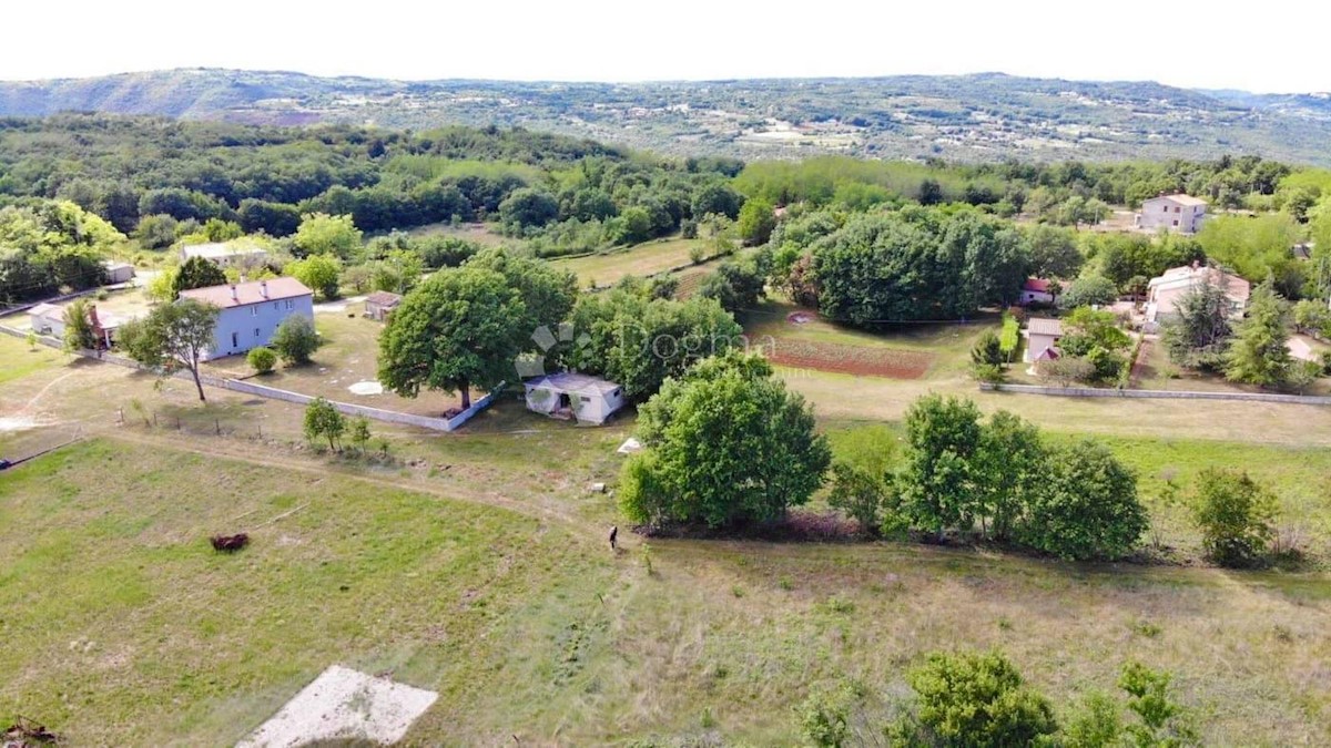 Terreno In vendita - ISTARSKA  SVETA NEDELJA 