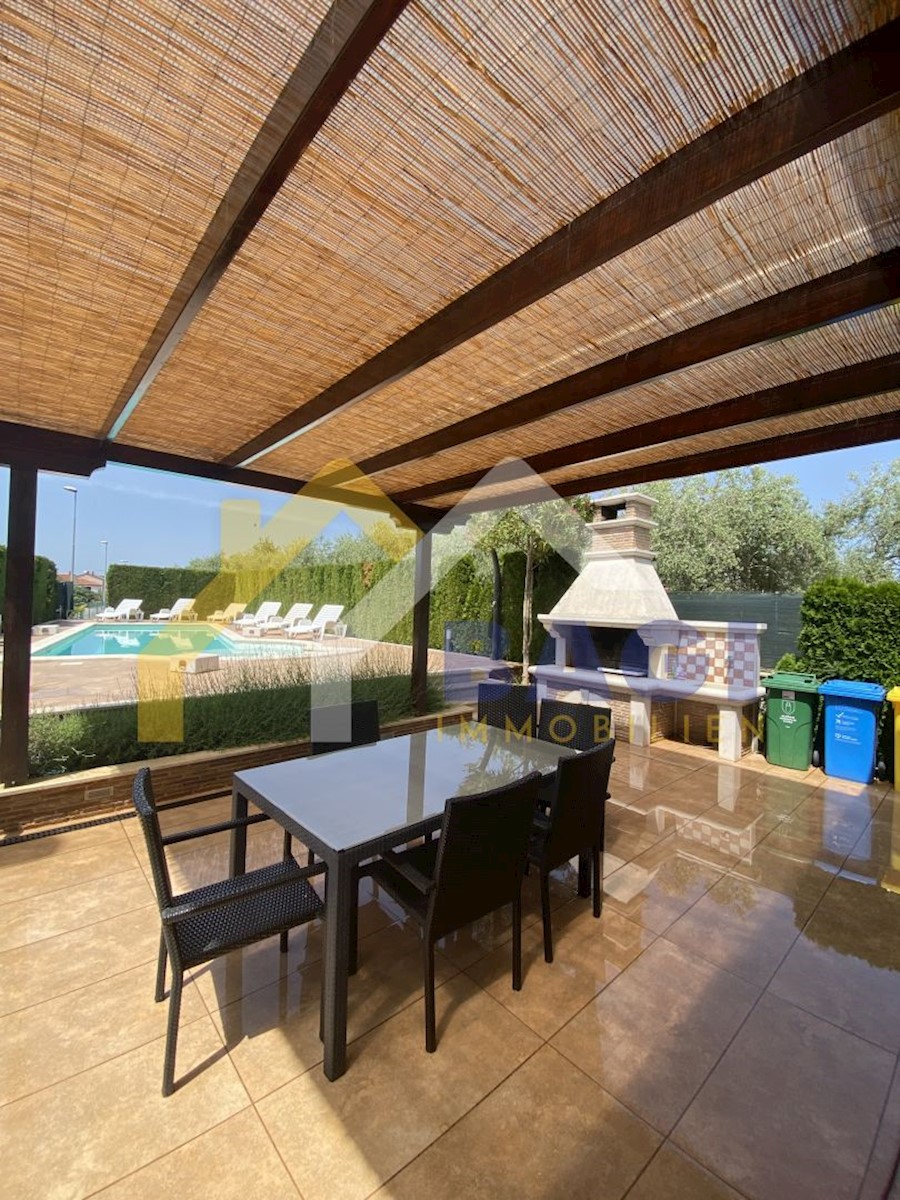 House For sale - ISTARSKA  FAŽANA 
