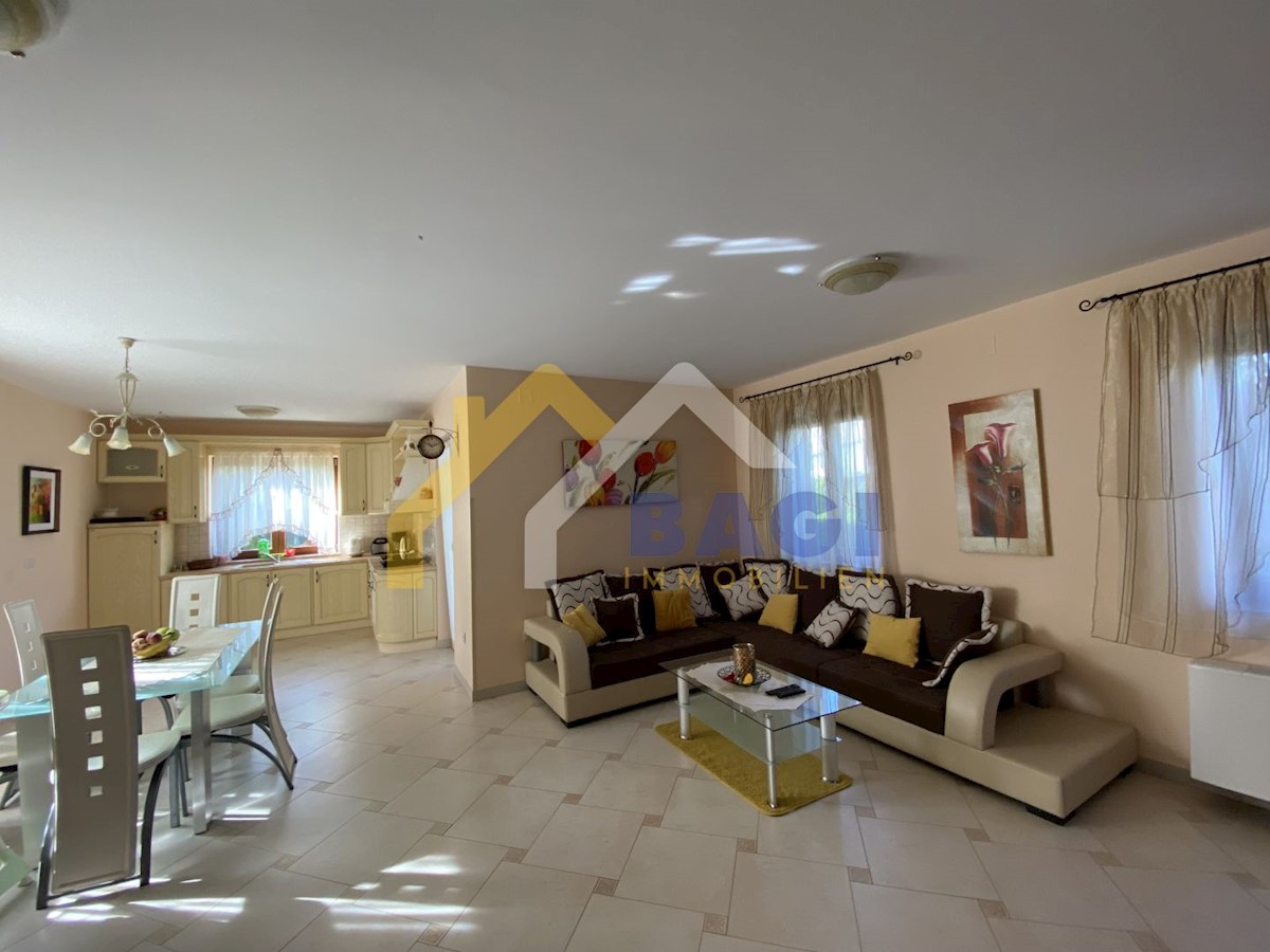 House For sale - ISTARSKA  FAŽANA 