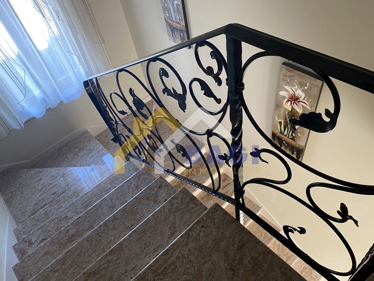 House For sale - ISTARSKA  FAŽANA 