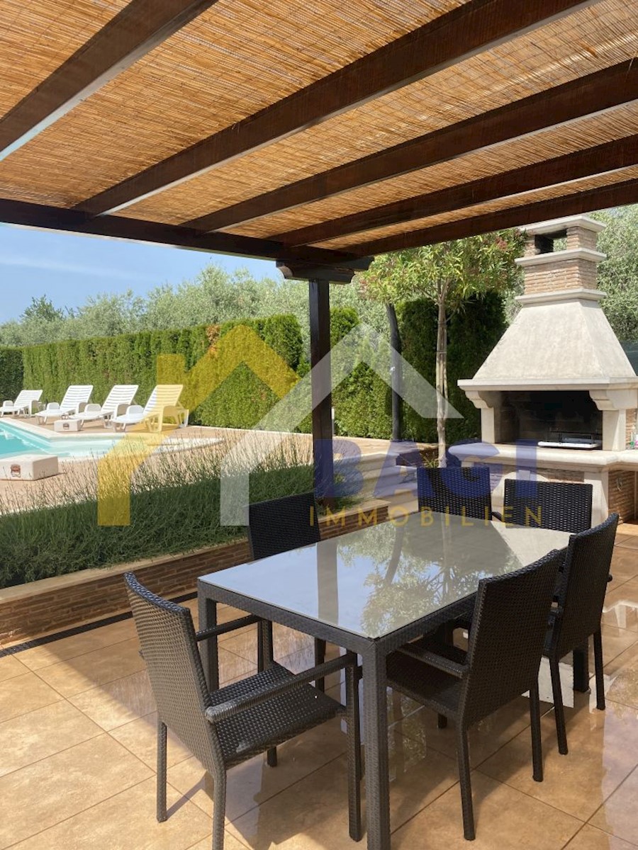 House For sale - ISTARSKA  FAŽANA 