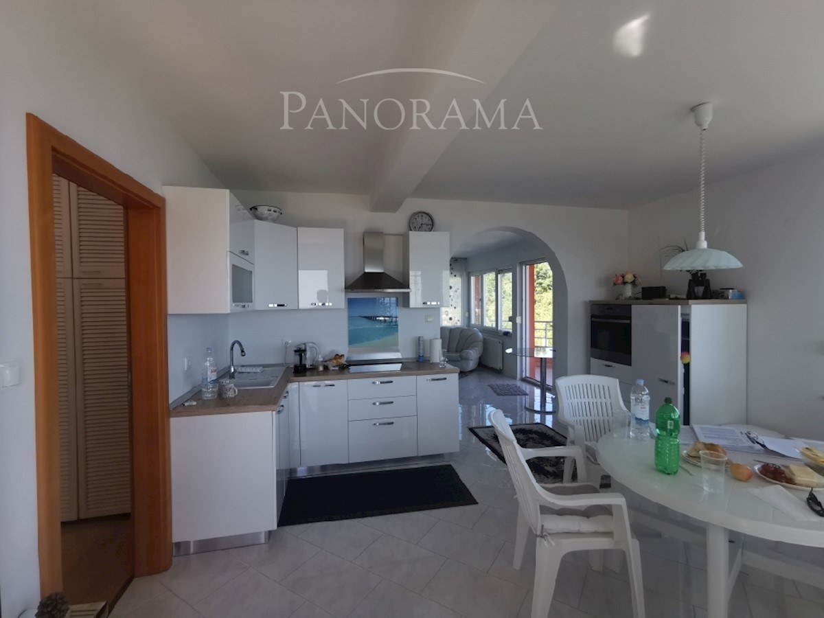 Flat For sale - PRIMORSKO-GORANSKA  LOVRAN 