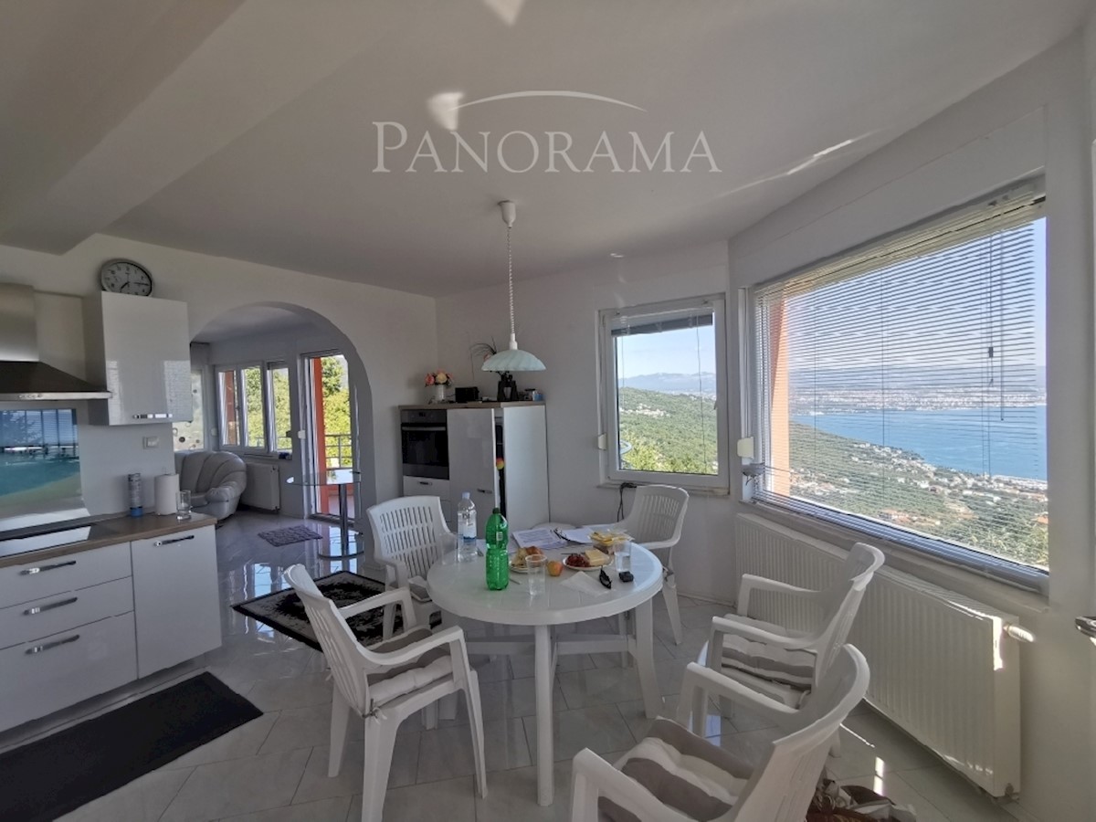 Flat For sale - PRIMORSKO-GORANSKA  LOVRAN 