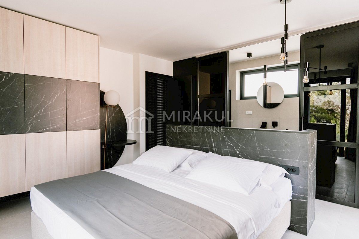 Dům Na prodej - ŠIBENSKO-KNINSKA  VODICE 