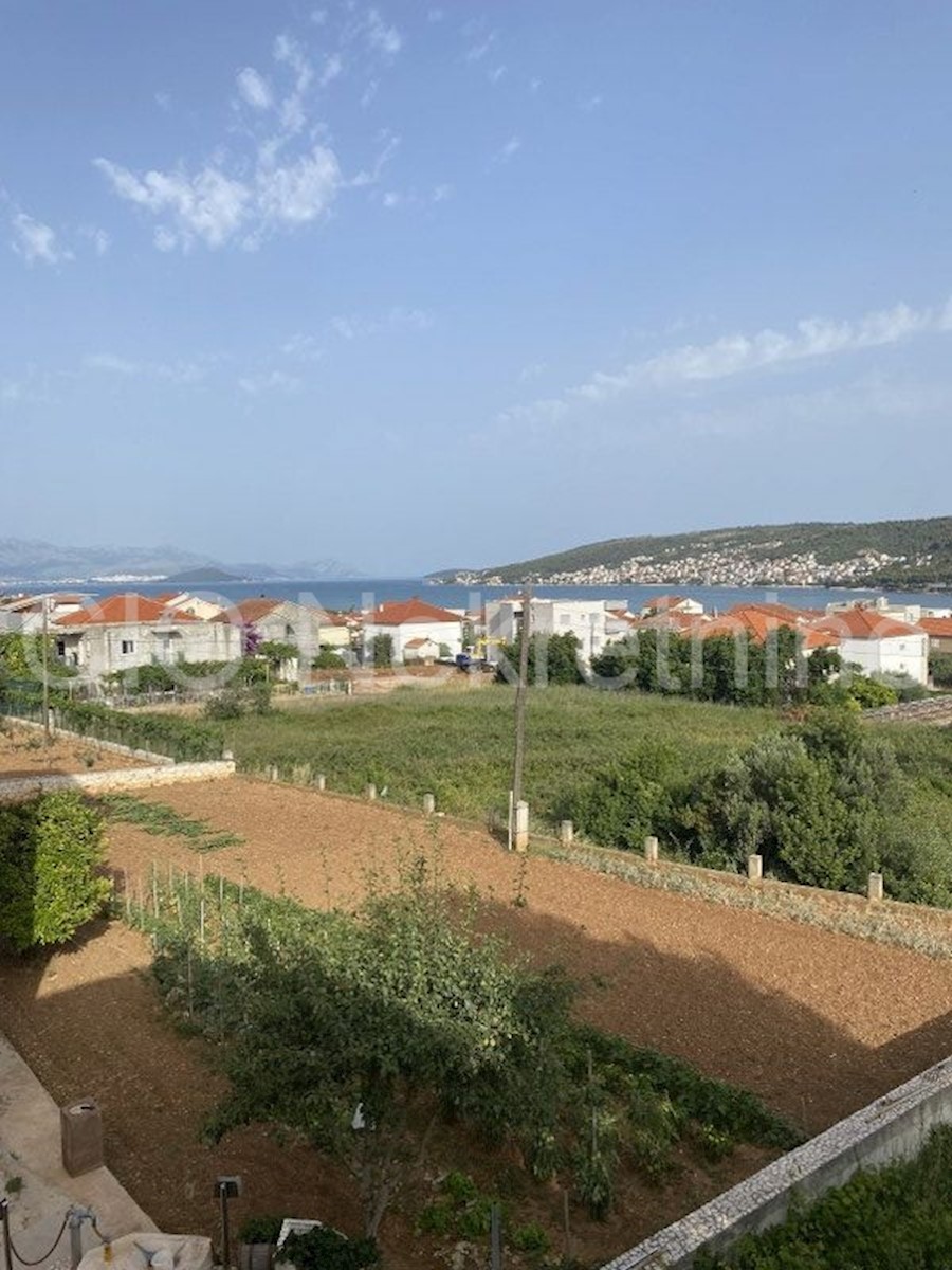 House For sale - SPLITSKO-DALMATINSKA  TROGIR 