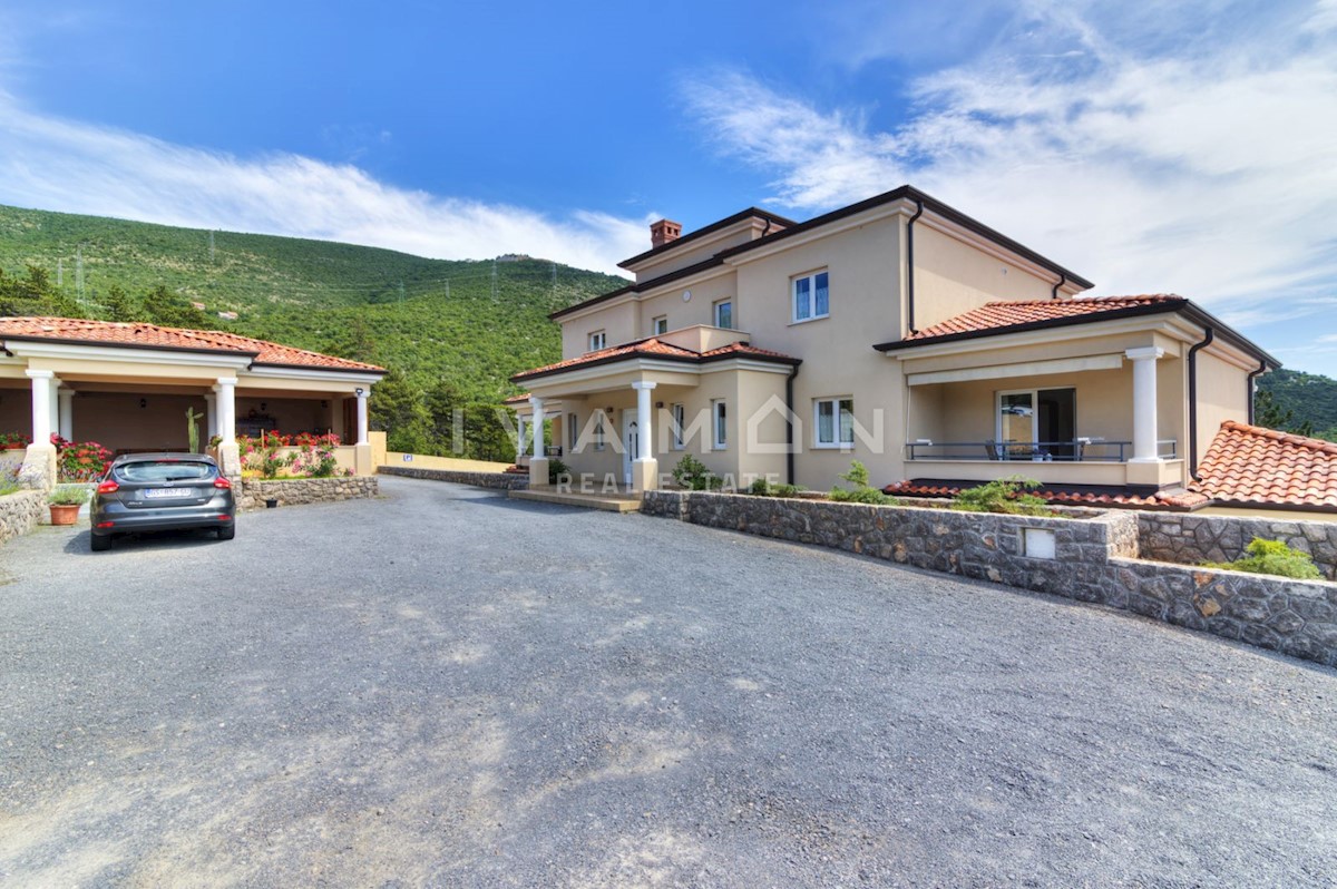 Casa In vendita - LIČKO-SENJSKA SENJ