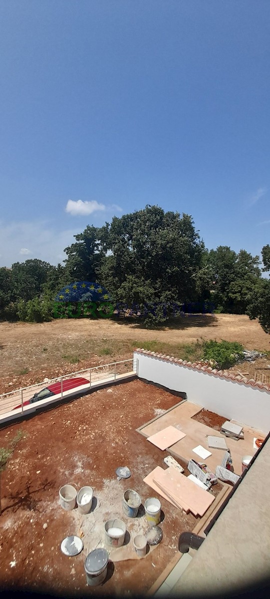 Hiša Na predaj - ISTARSKA  MARČANA 