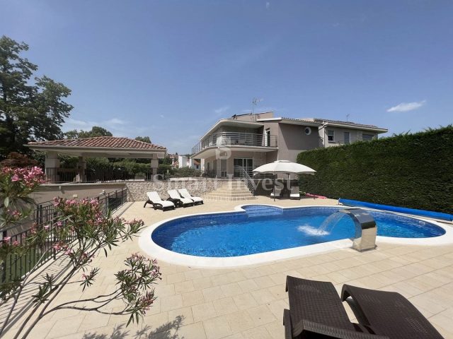 House for sale 697 m² – Pobri