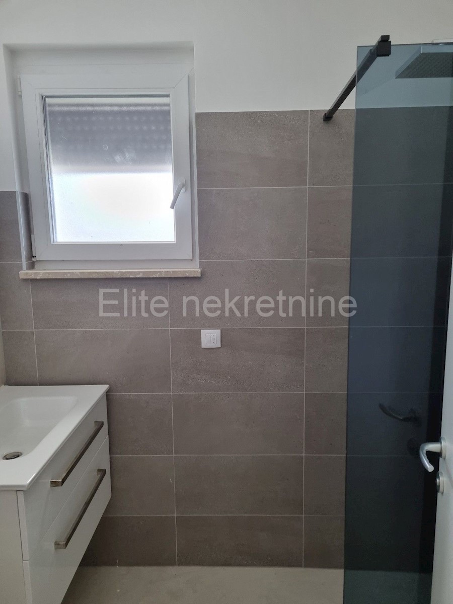 Apartment Zu verkaufen - PRIMORSKO-GORANSKA  KOSTRENA 