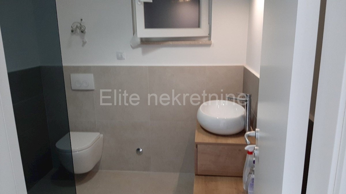 Apartment Zu verkaufen - PRIMORSKO-GORANSKA  KOSTRENA 