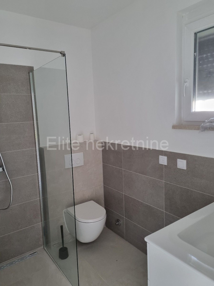 Apartment Zu verkaufen - PRIMORSKO-GORANSKA  KOSTRENA 