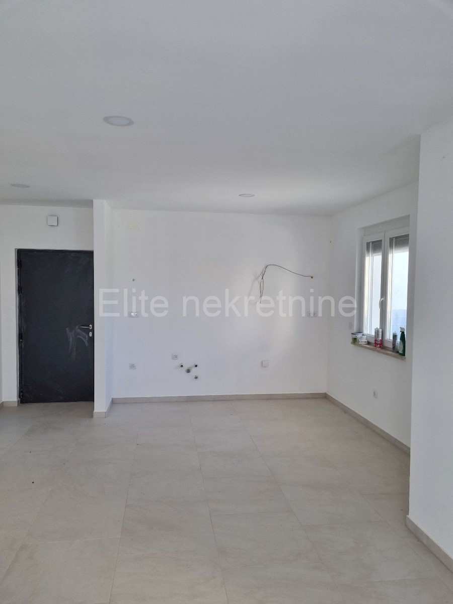 Apartment Zu verkaufen - PRIMORSKO-GORANSKA  KOSTRENA 