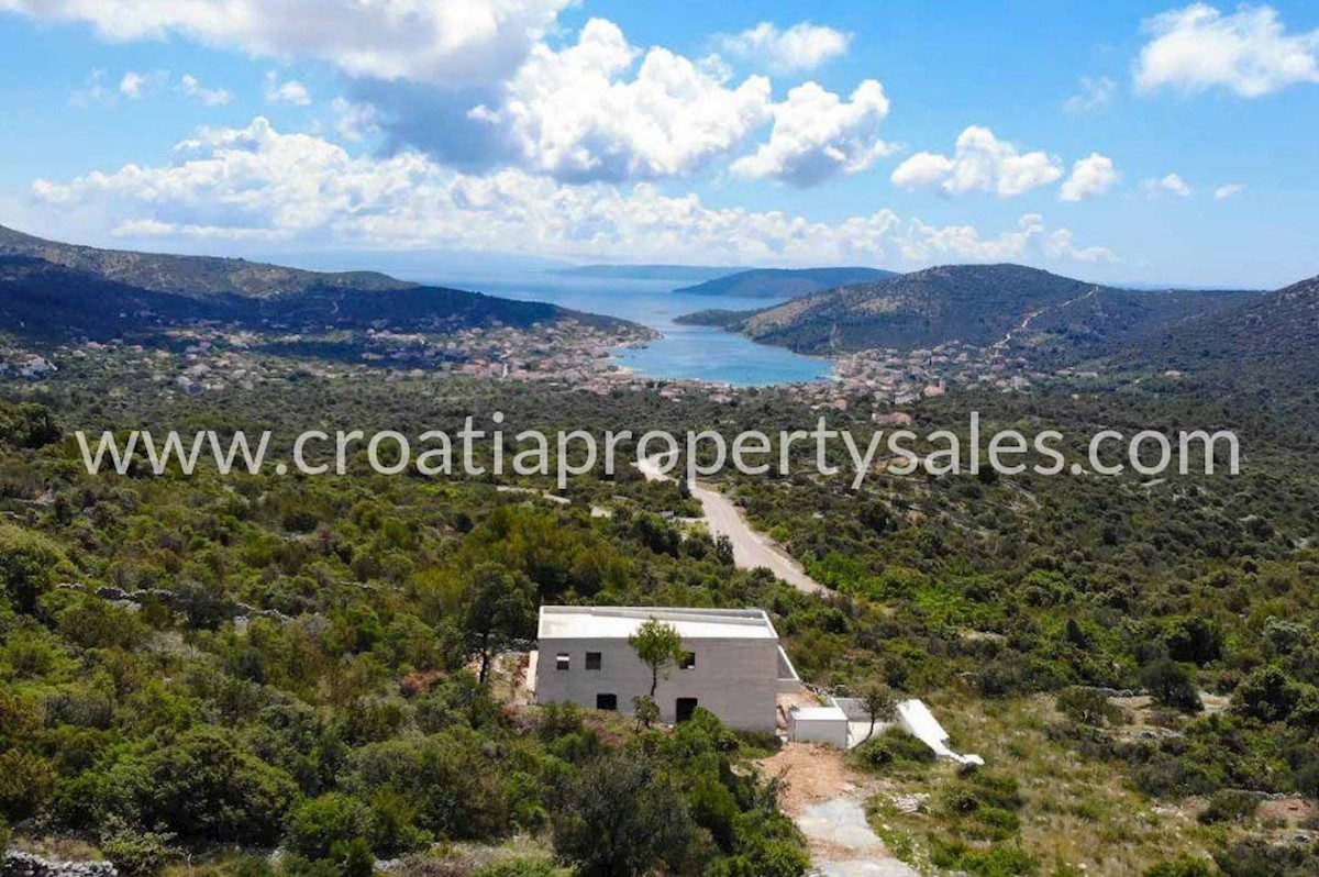 House For sale - SPLITSKO-DALMATINSKA  TROGIR 