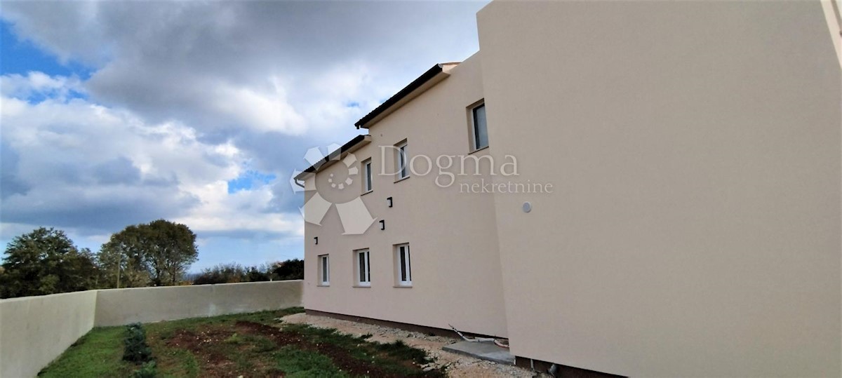 House For sale - ISTARSKA  BARBAN 