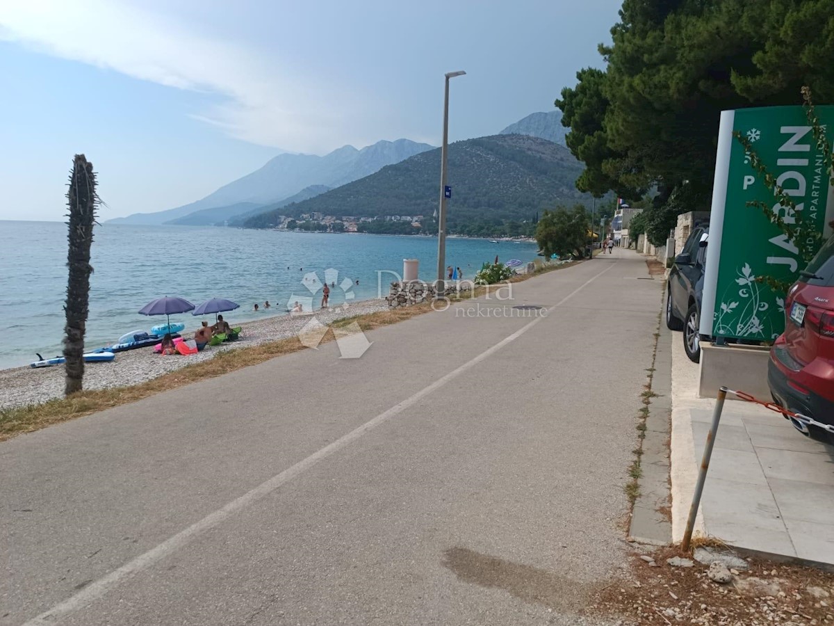 Poslovni prostor Na prodaju - SPLITSKO-DALMATINSKA  GRADAC 